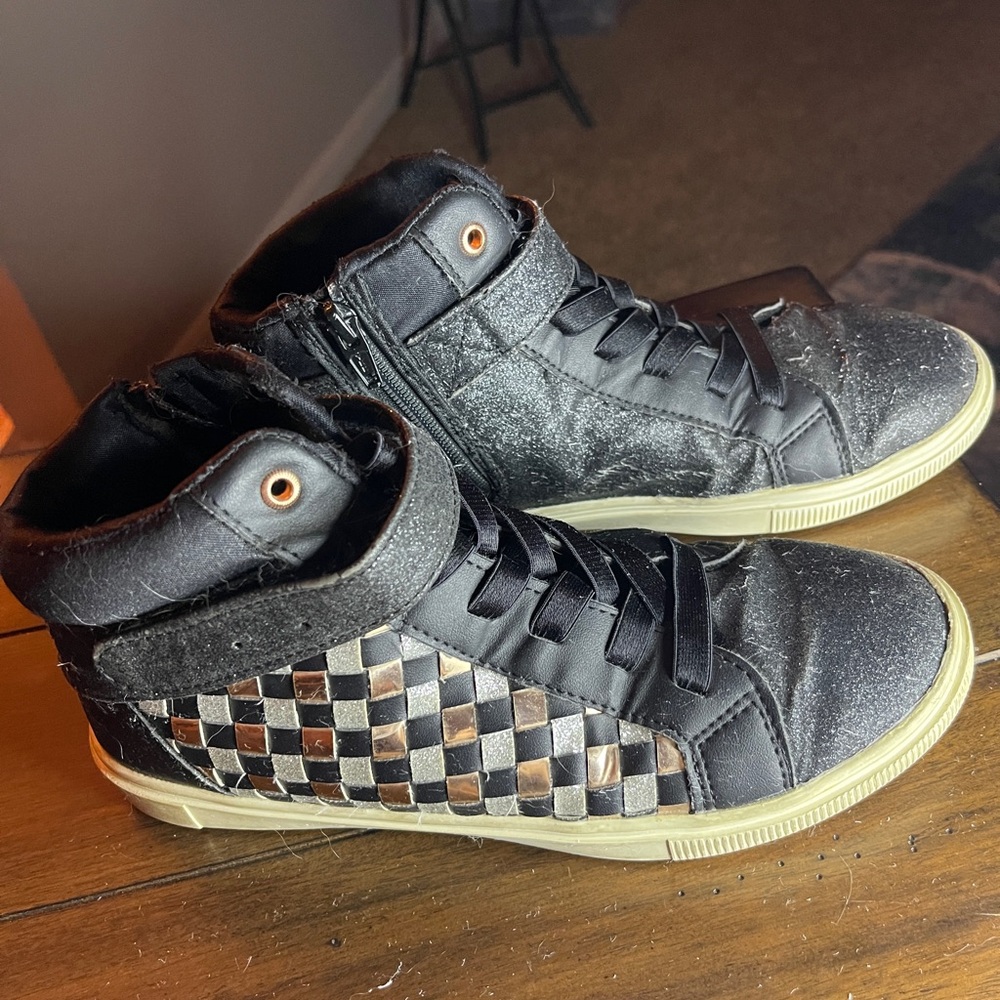 Skechers Black and Gold High-Top Sneakers with Metallic Accents - Picture 4 of 8